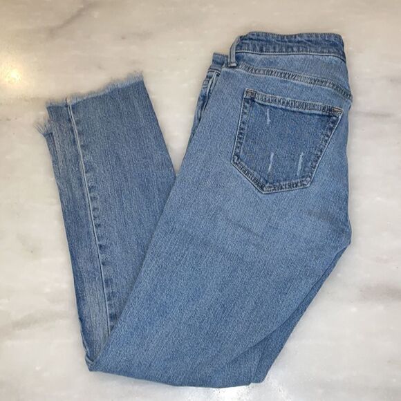 Gap Denim Girlfriend Distressed Ankle Jeans - Picture 3 of 14